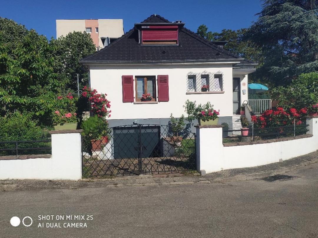 Colmar chambre privée chez l'habitant , près de l'hôpital Pasteur et gare Exterior foto